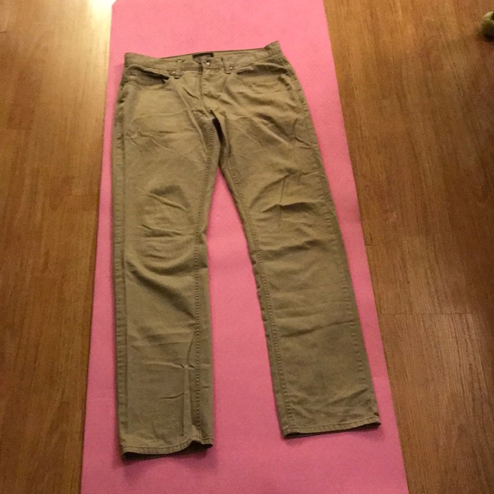 90% new and good looking long pant